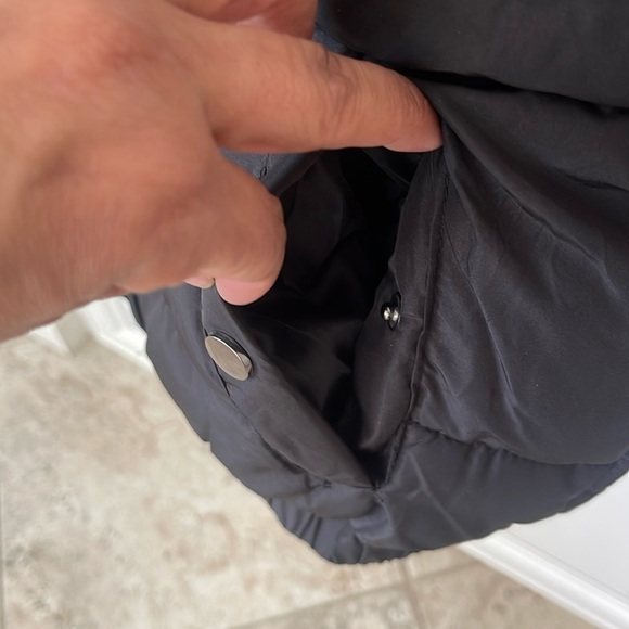 NWT Love Me Now black puffer black hooded full zip vest sleeveless size Large - Picture 6 of 10